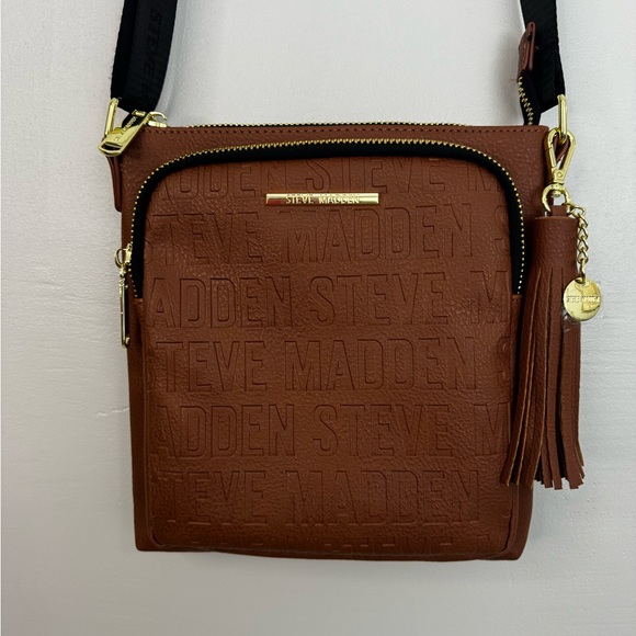 Steve Madden crossbody bag - Picture 2 of 10